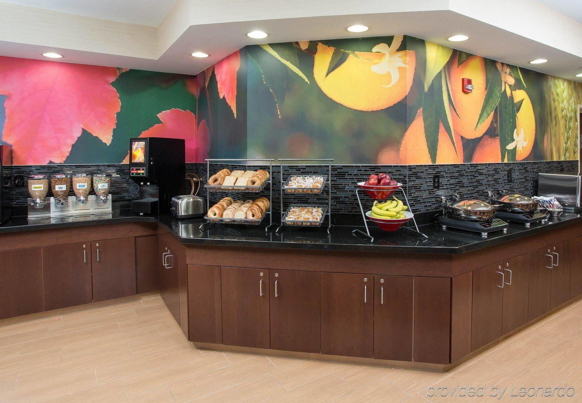 Hotel Fairfield & Chicago 3*
